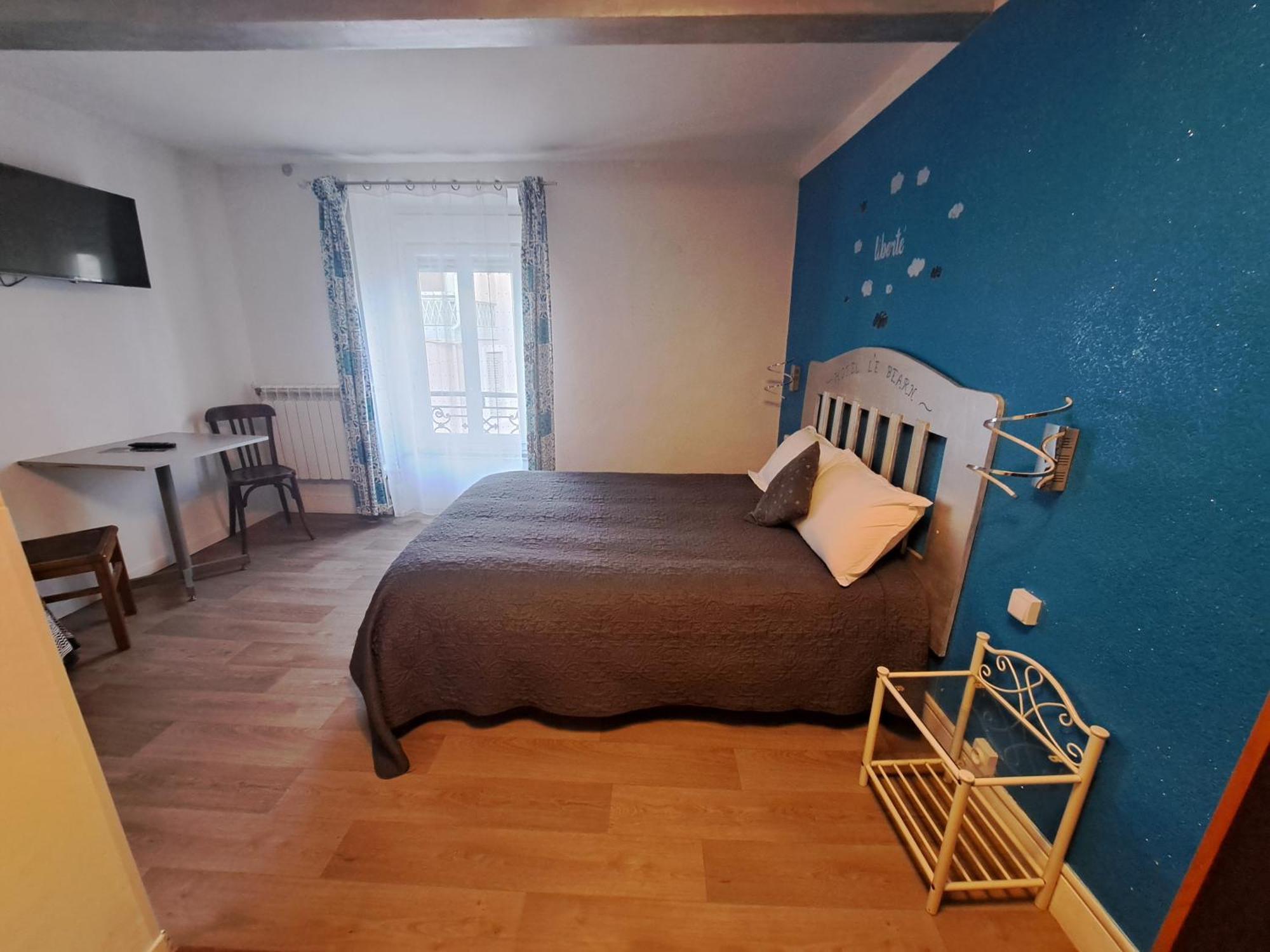 בנרס-דה-ביגור Hotel Le Bearn מראה חיצוני תמונה