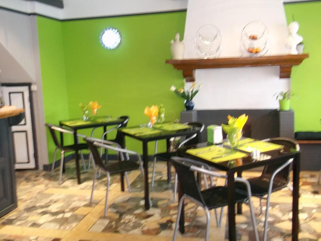 בנרס-דה-ביגור Hotel Le Bearn מראה חיצוני תמונה