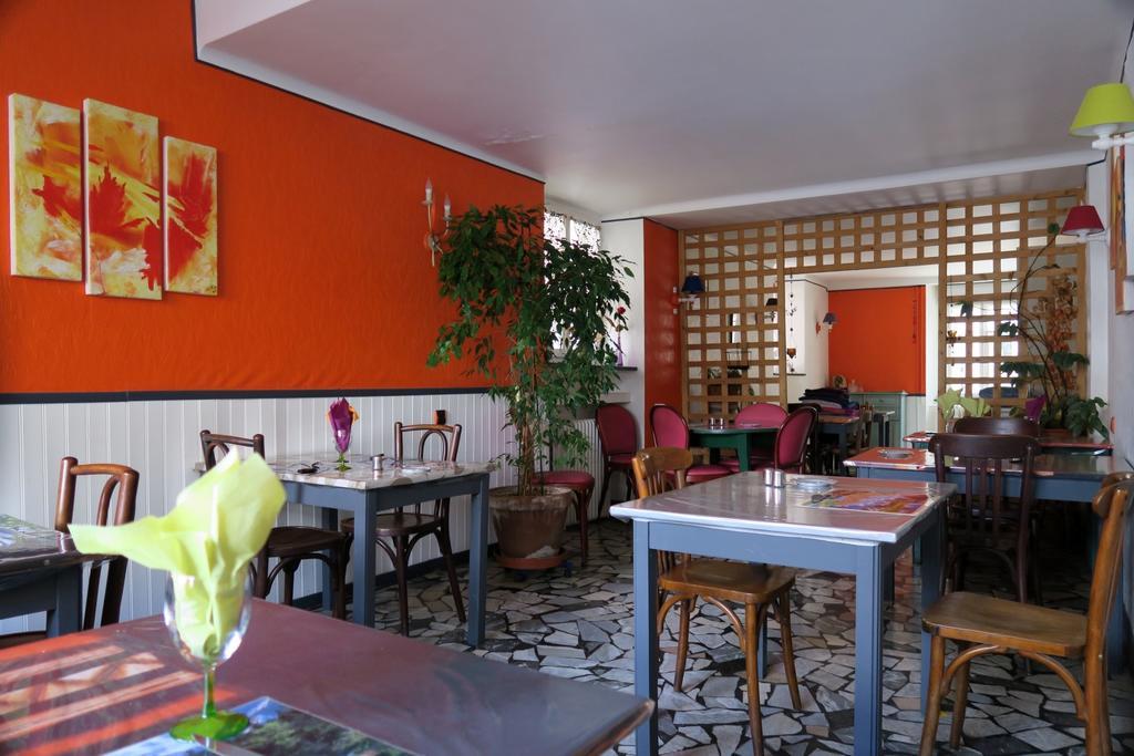 בנרס-דה-ביגור Hotel Le Bearn מראה חיצוני תמונה